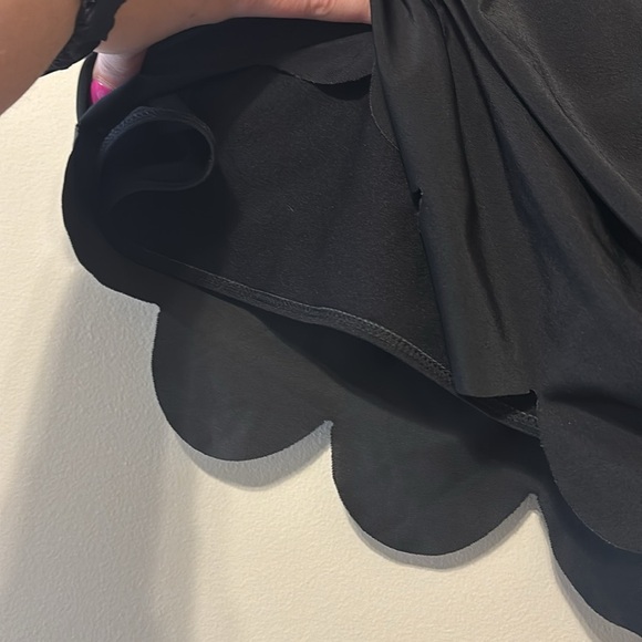 Black Scalloped Women's Swim Shorts - Picture 4 of 4